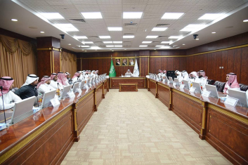 مجلس جامعة نجران يوافق على تمديد بعثة 14 أكاديمياً